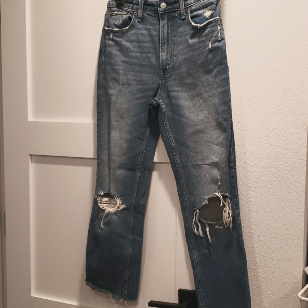 Abercrombie & Fitch, size 4, ankle straight